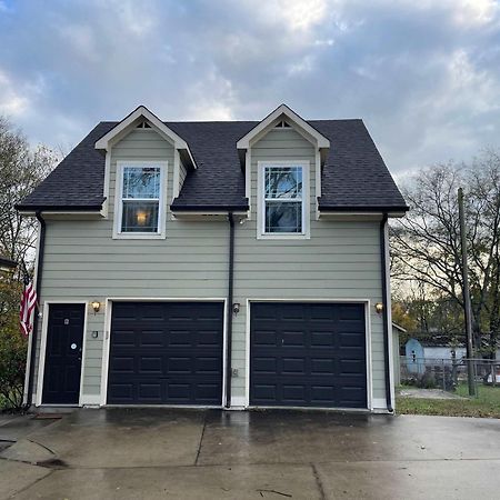 Apartamento The Campbell Carriage House Clarksville Exterior foto