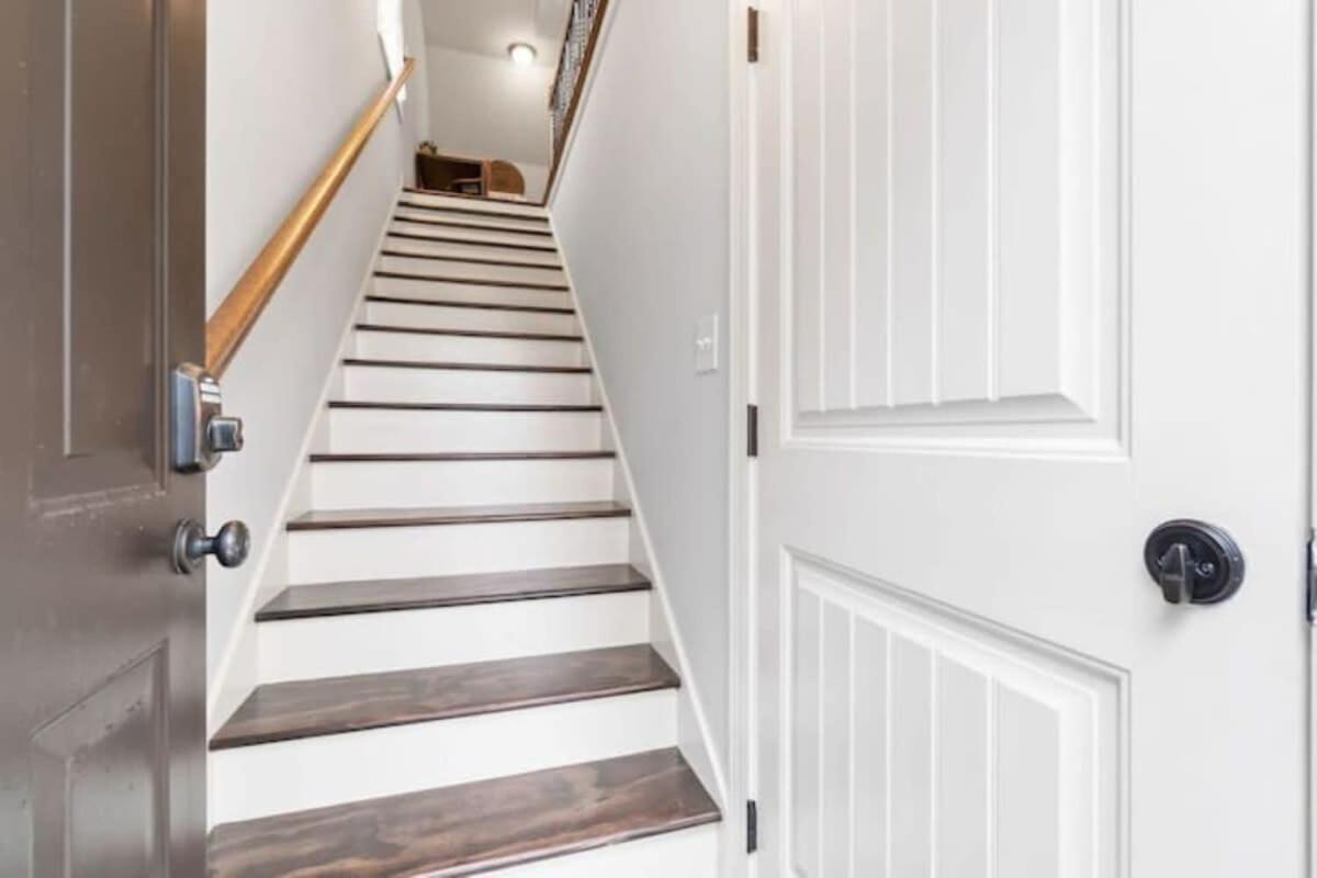 Apartamento The Campbell Carriage House Clarksville Exterior foto
